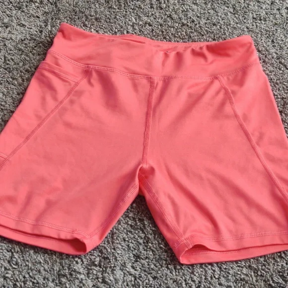 Lot of 3 shorts - Picture 4 of 8